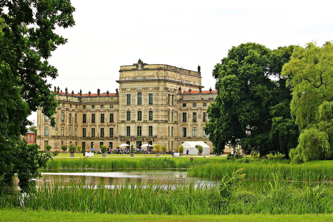 Hotel Erbprinz & Restaurant "Prinzenstube" Ludwigslust Exterior foto
